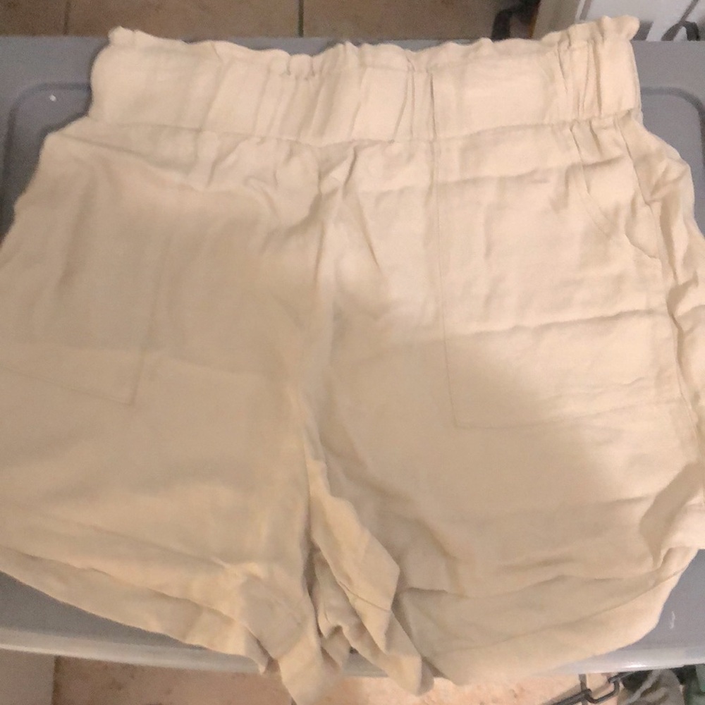 Flowy shorts